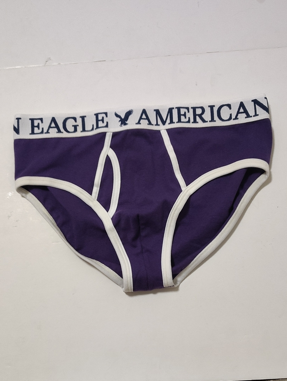 Vintage American Eagle Outfitters Men's Purple Briefs with White Trim - Sz L/G